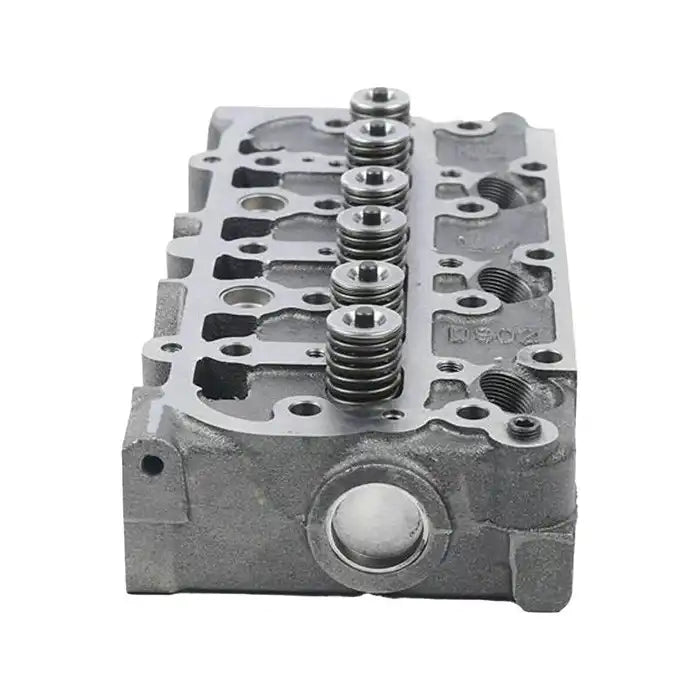 Cylinder Head With Valves for Kubota Engine D782
